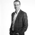 André